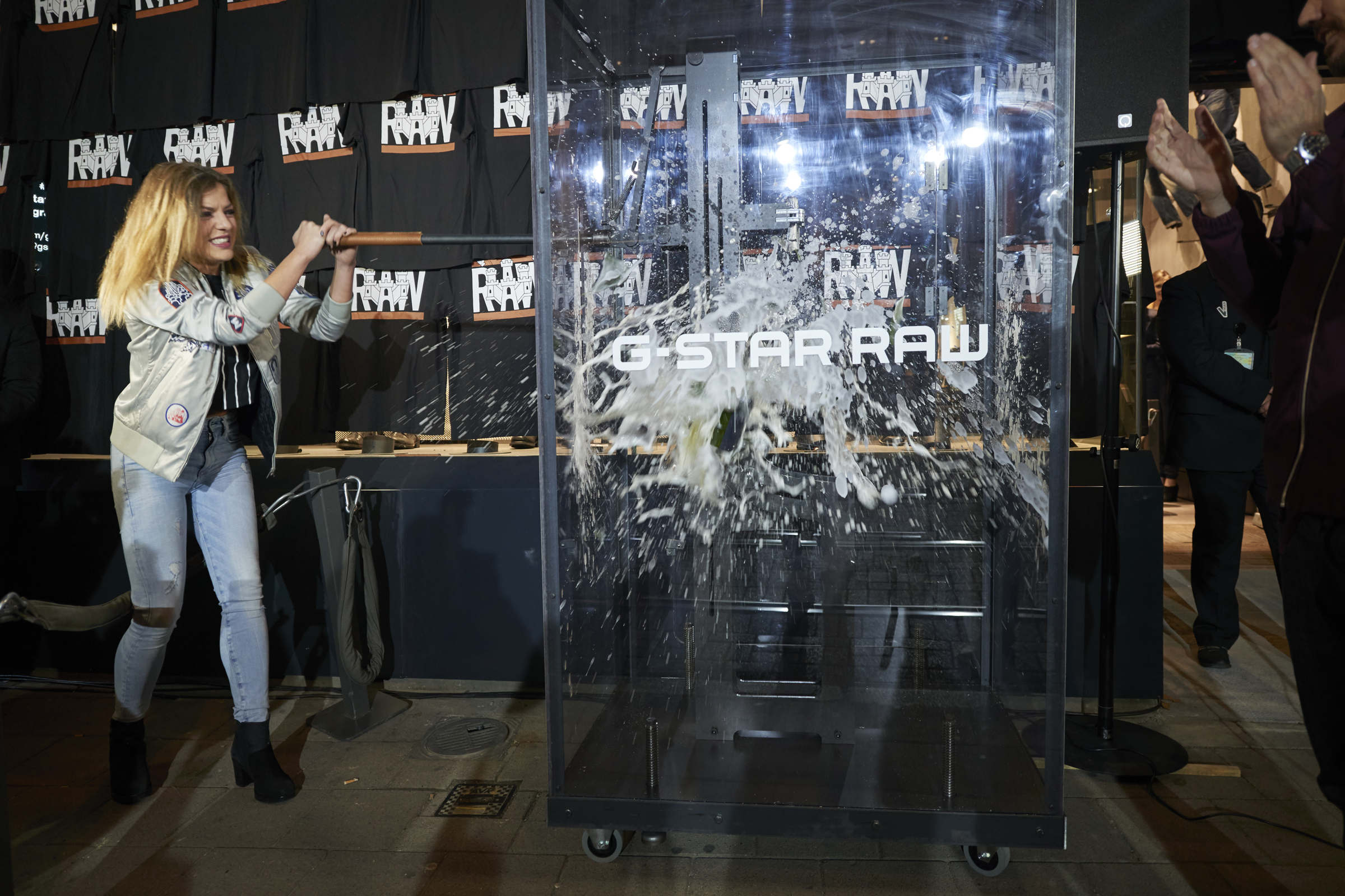 G-Star RAW_Store opening Antwerp_champagne crusher