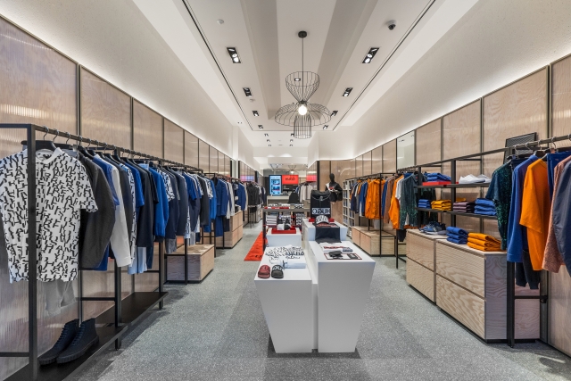 Hugo Menswear Store Amsterdam Leidsestraat 2018 02