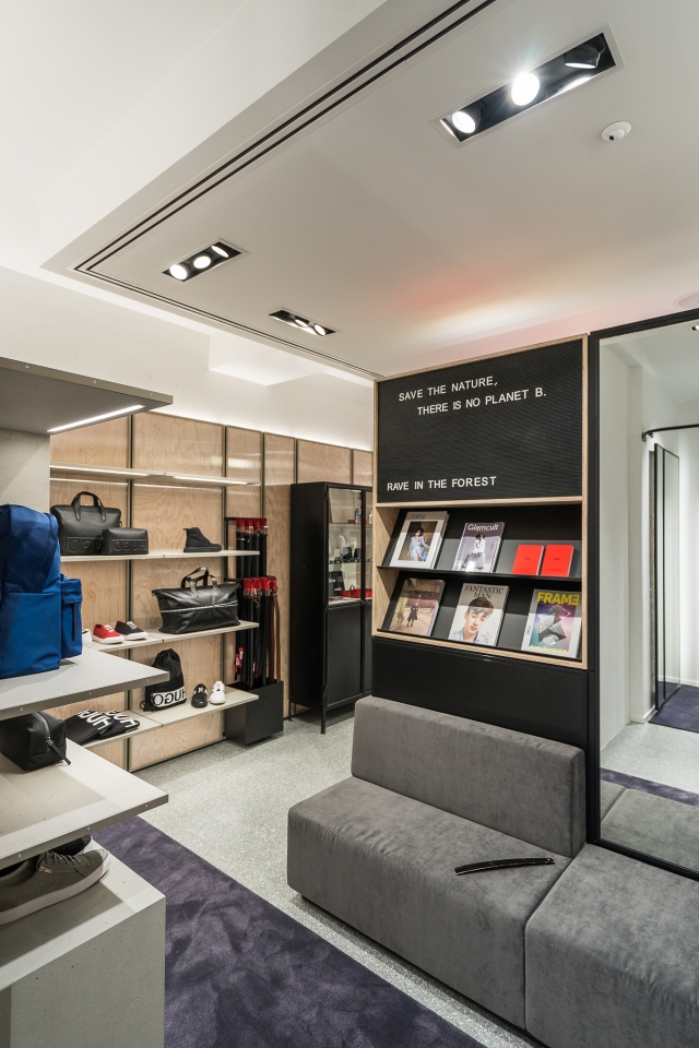 Hugo Menswear Store Amsterdam Leidsestraat 2018 18