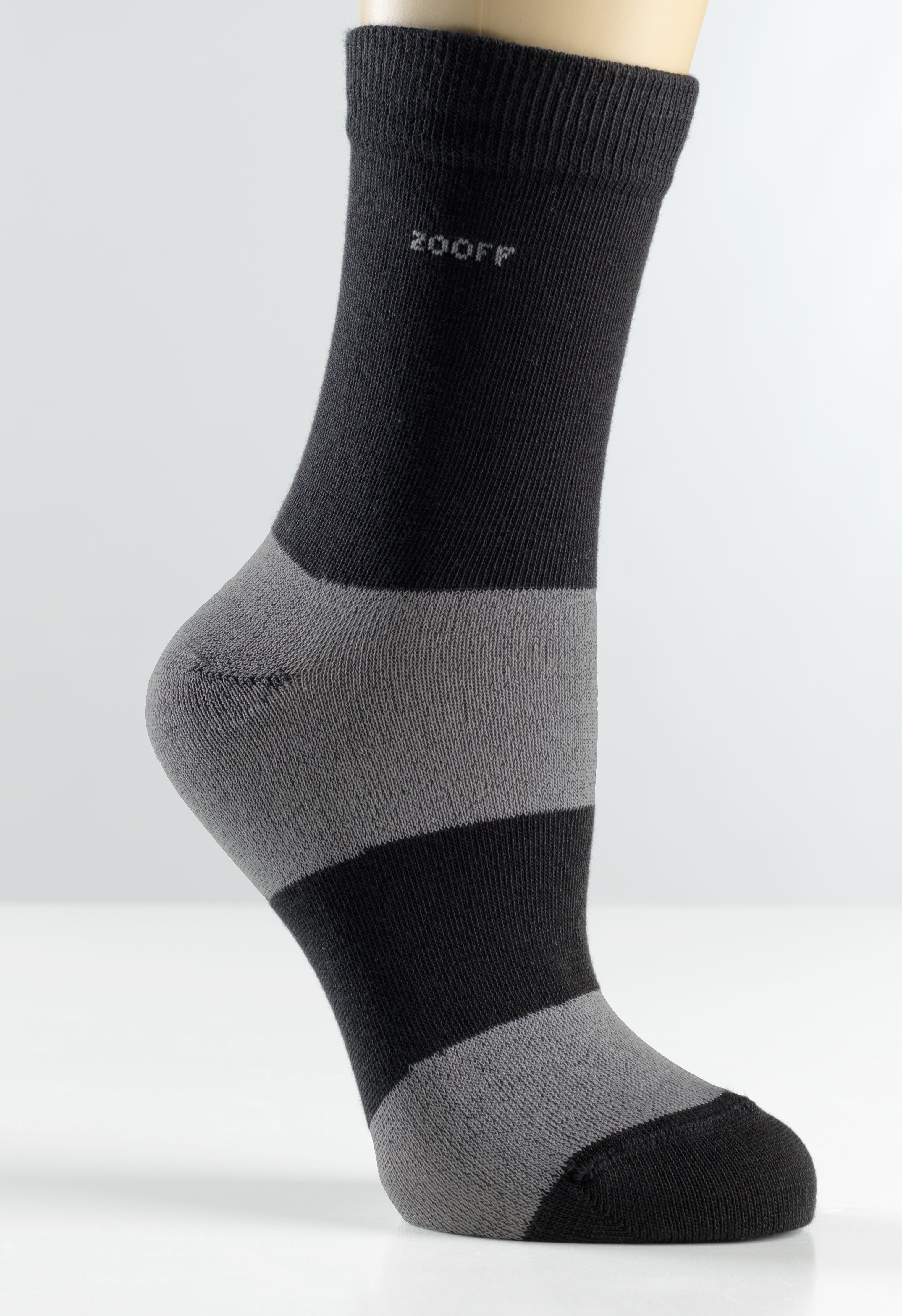 Zooff Socks zwart grijs credit Zooff Socks