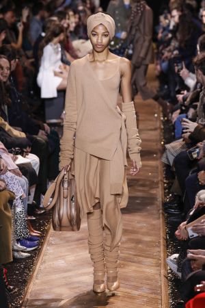 michael kors aw19027